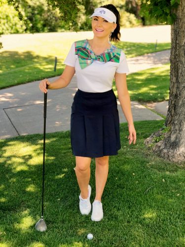 Cute and preppy ladies golf outfit